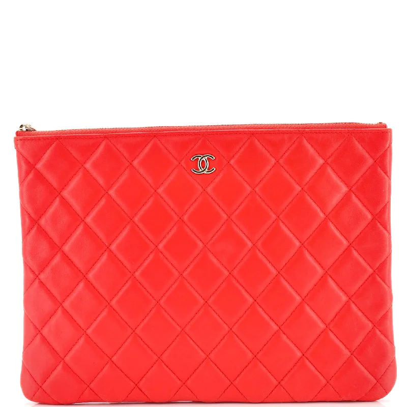 O Case Clutch Quilted Lambskin Medium