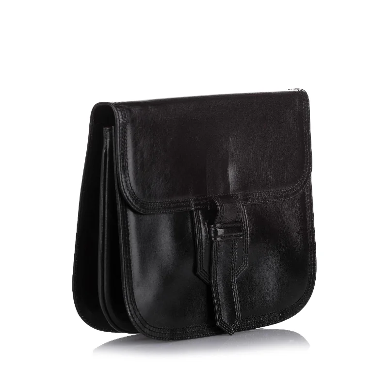 Saint Laurent Leather Shoulder Bag (SHG-20050