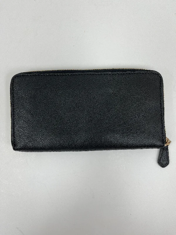 Wallet Designer By Coach  Size: Large