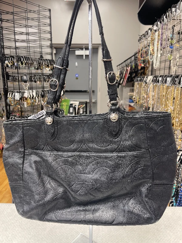 Handbag Designer By Coach  Size: Medium