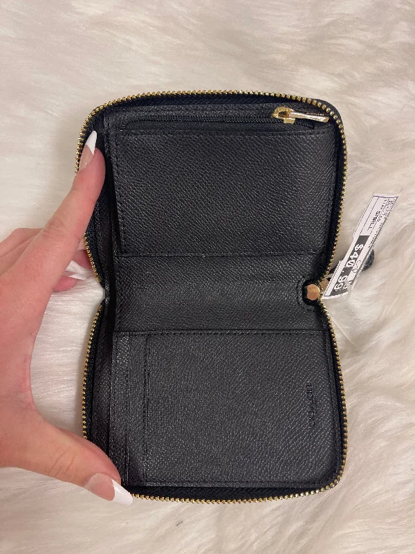 Wallet Designer By Coach  Size: Small