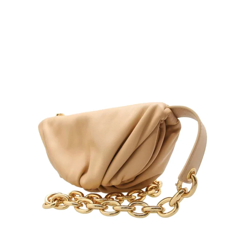 Brown Bottega Veneta The Chain Pouch Leather Crossbody Bag