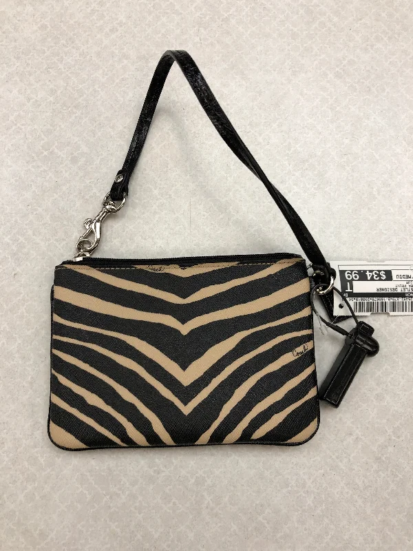 Wristlet Designer By Coach  Size: Medium