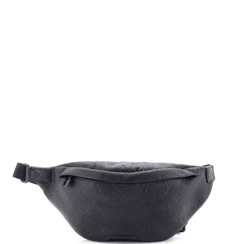 Discovery Bumbag Monogram Shadow Leather