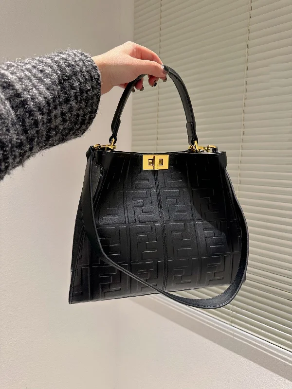 Luxury Bags Fendi 284