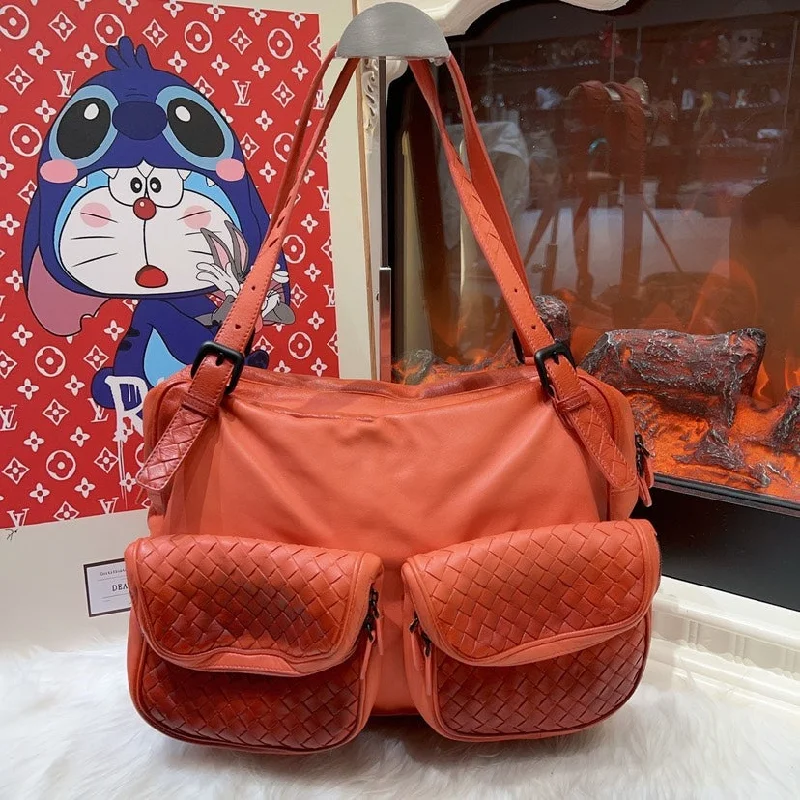 Bottega Veneta Shoulder Bag Orange Leather Medium