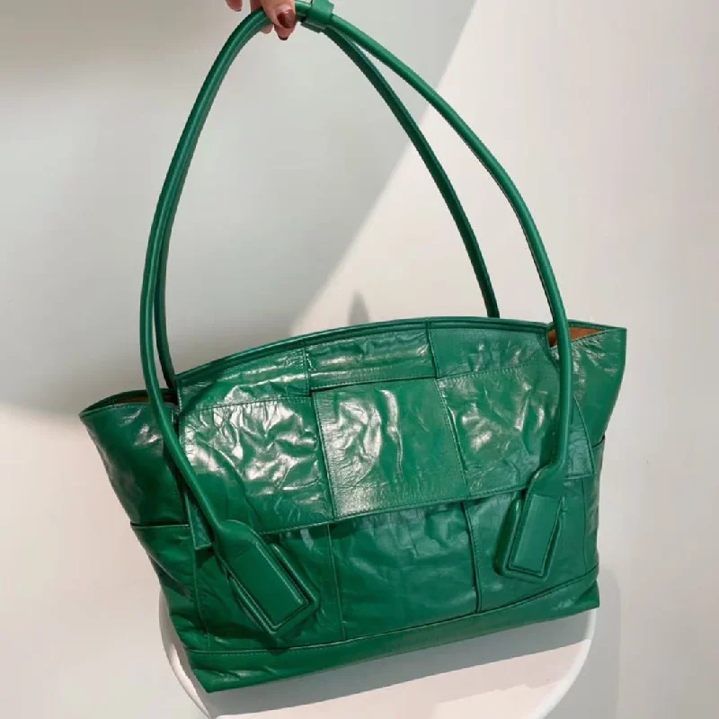 Bottega Veneta Green BV Tote Large