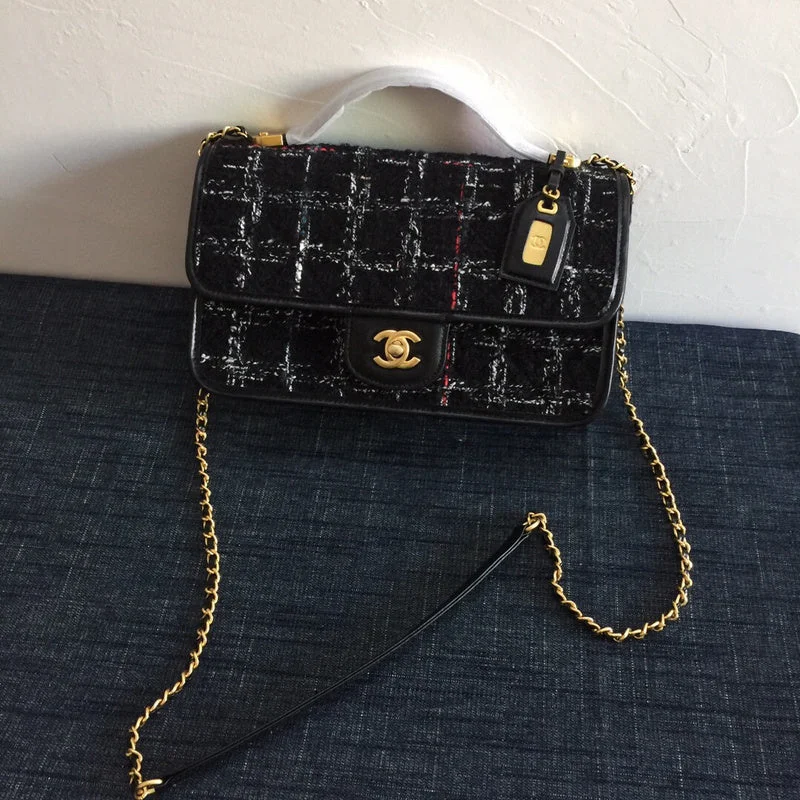 BC - CHANEL BAGS - 580