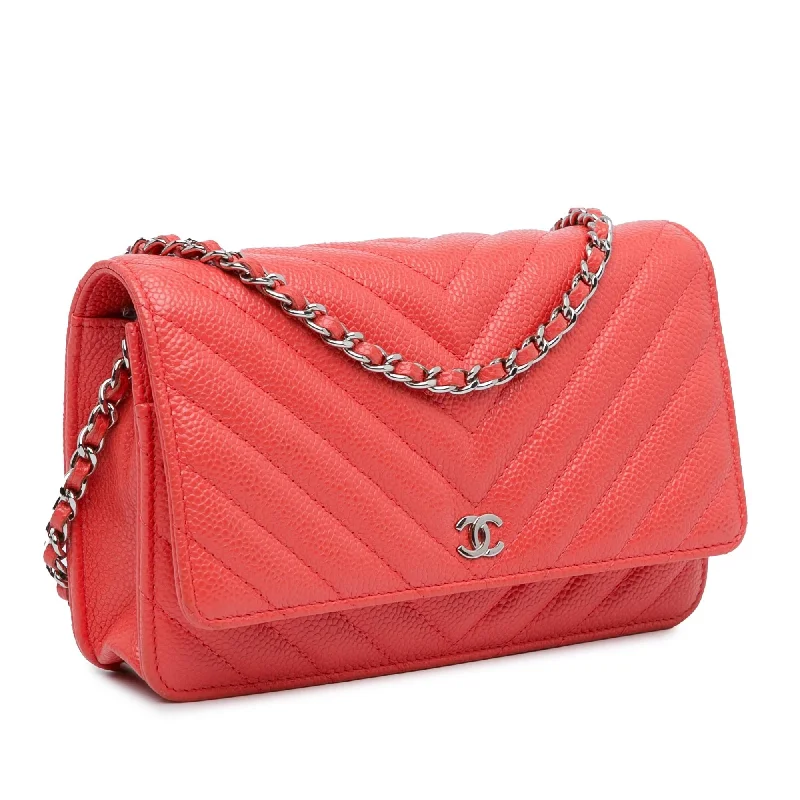 Chanel CC Chevron Caviar Wallet On Chain (Z8eO2B)