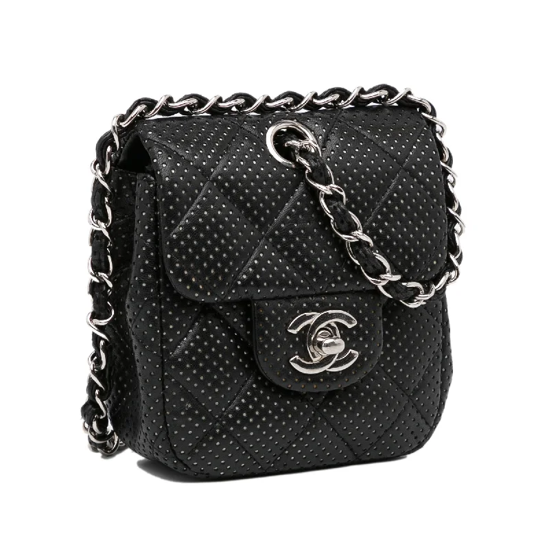 Chanel CC Flap Crossbody Bag (yp0DDa)