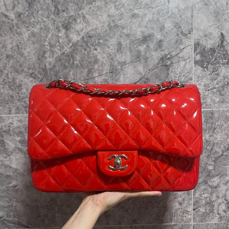 Classic Flap Jumbo CF Double Flap Red Patent Leather No 19