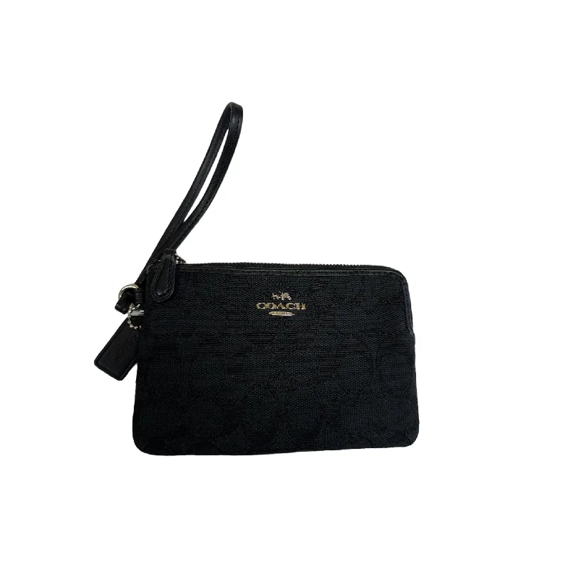 Wristlet Designer By Coach  Size: Small